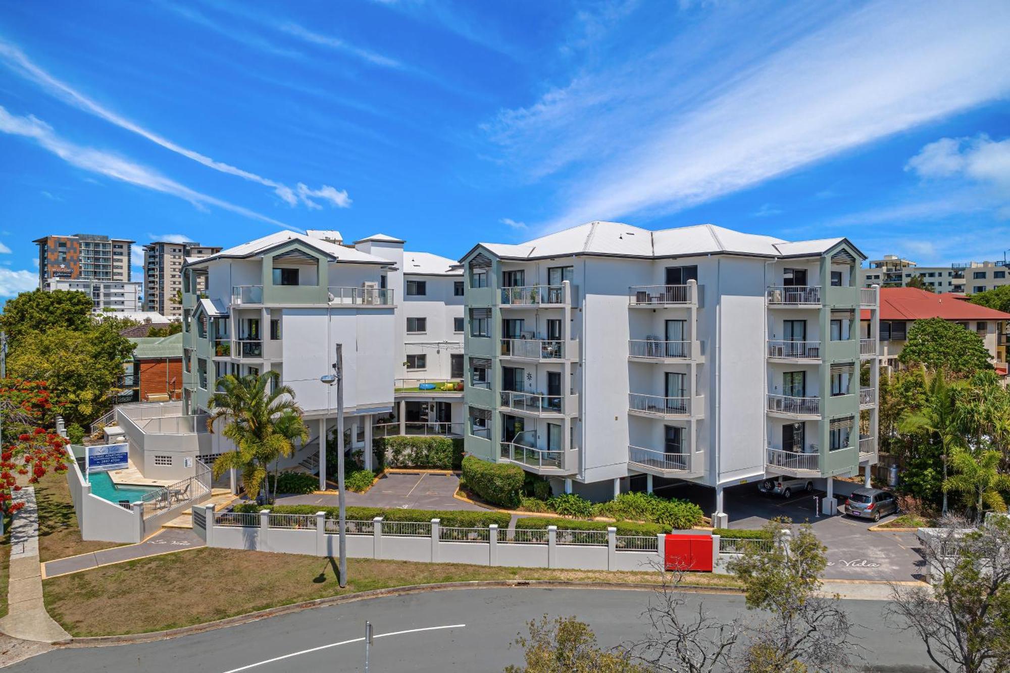 La Vida On Anzac Aparthotel Redcliffe Εξωτερικό φωτογραφία