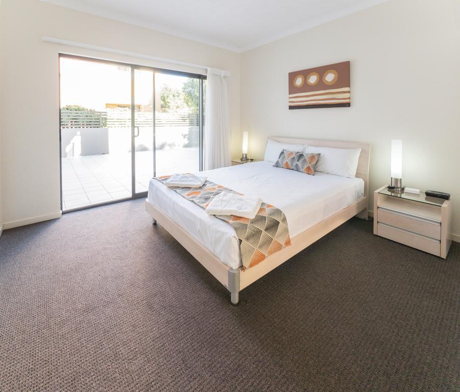 La Vida On Anzac Aparthotel Redcliffe Εξωτερικό φωτογραφία