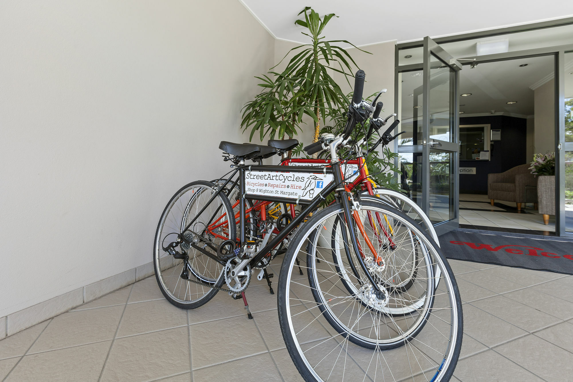 La Vida On Anzac Aparthotel Redcliffe Εξωτερικό φωτογραφία